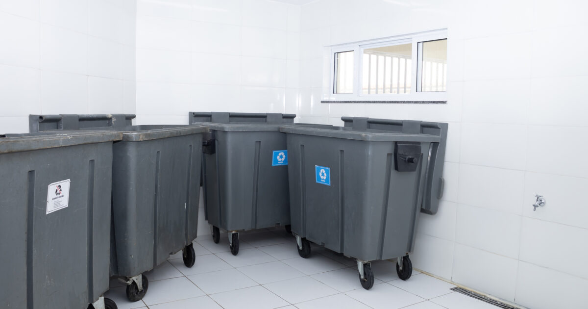 abrigo de resíduos hospitalares E3Corp Construtora